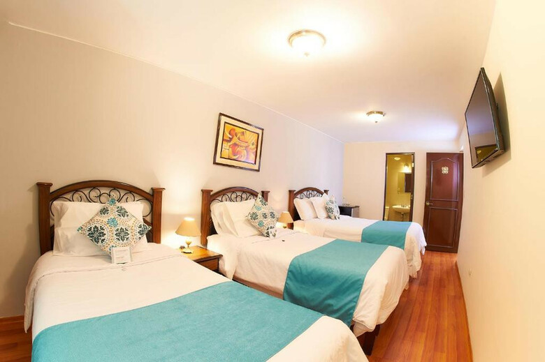 Hotel Los Tambos Colonial