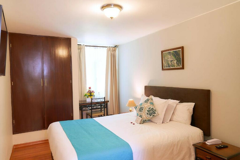 Hotel Los Tambos Colonial