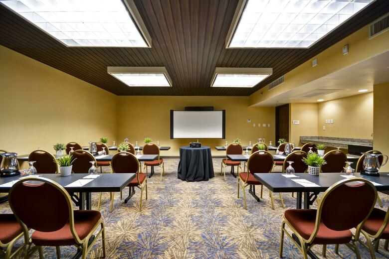 Hotel Doubletree By Hilton Phoenix North