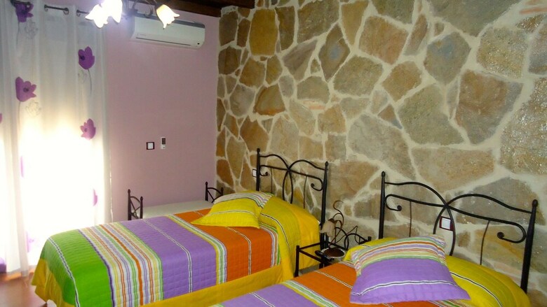 Agroturismo Casas Rurales El Caminante