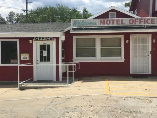 Pine View Motel