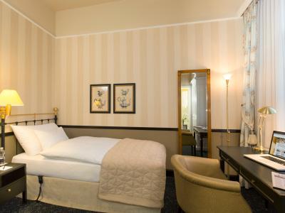 Ambassador Swiss Q Hotel