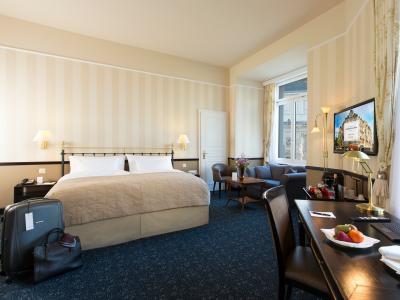 Ambassador Swiss Q Hotel