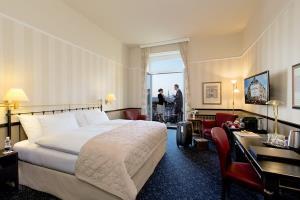 Ambassador Swiss Q Hotel