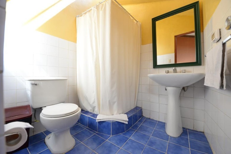 Hostal Hitchhikers Cusco Hostel