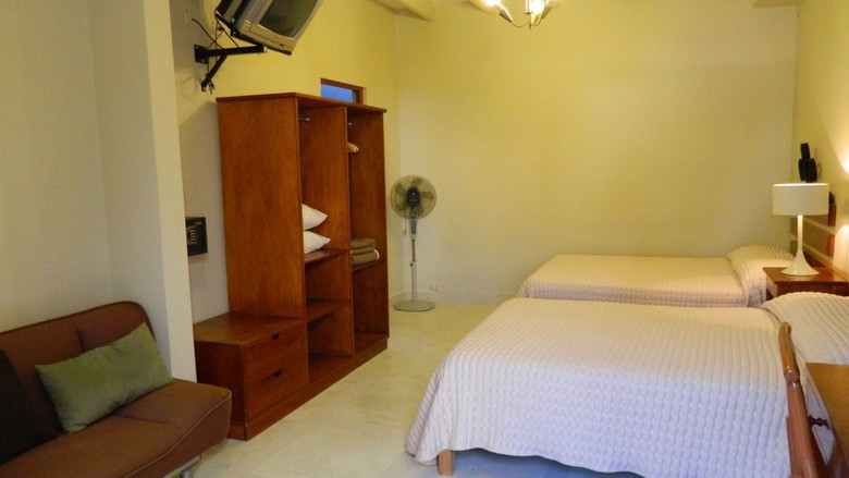 Hostal Hoster�a Suiza