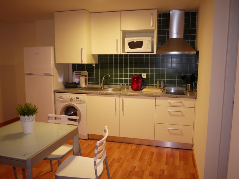 La Portuguesa Apartments