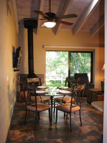 Apartamentos Villas At Poco Diablo