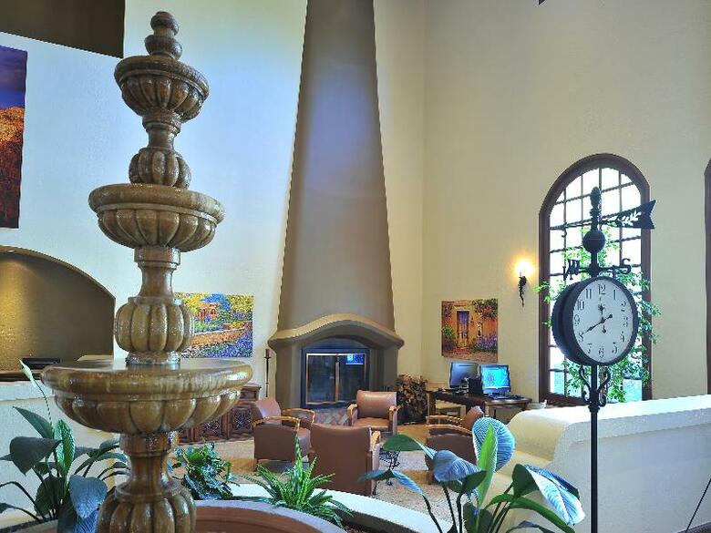 Hotel Los Abrigados Resort And Spa