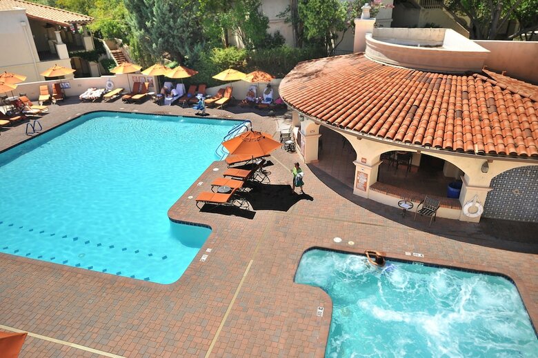 Hotel Los Abrigados Resort And Spa