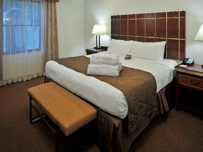 Hotel Los Abrigados Resort And Spa