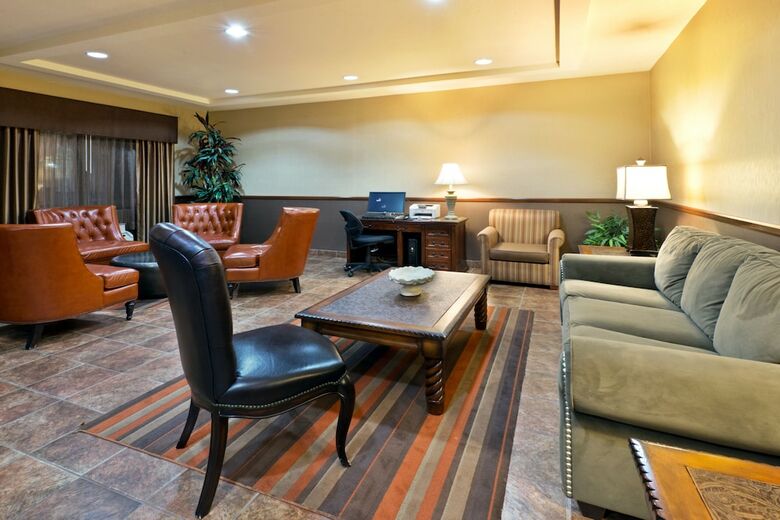 Hotel Holiday Inn Express Show Low