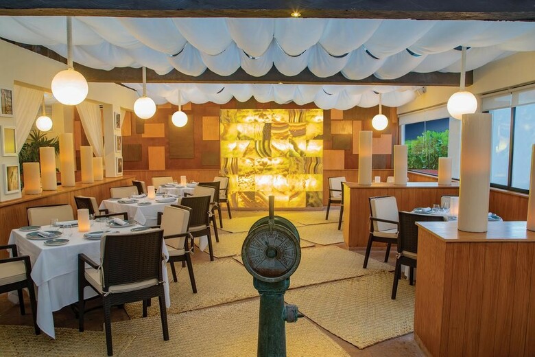 Hotel Now Emerald Canc�n
