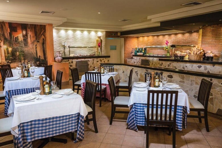 Hotel Now Emerald Canc�n