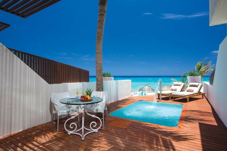 Hotel Now Emerald Canc�n