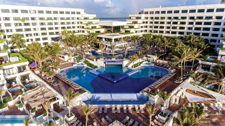 Hotel Now Emerald Canc�n