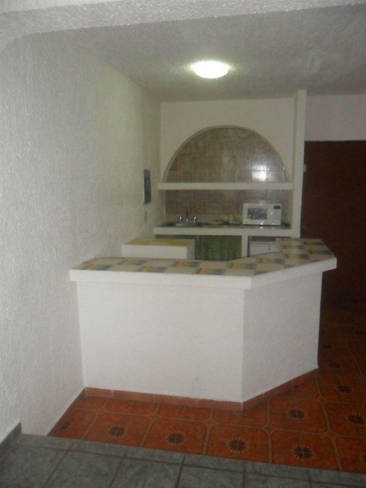 Hotel Ikaro Suites Cancun