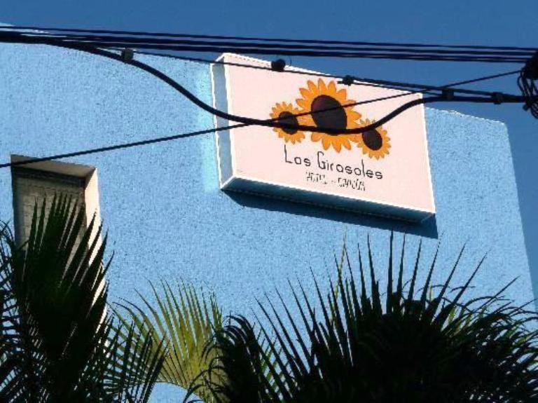 Aparthotel Los Girasoles