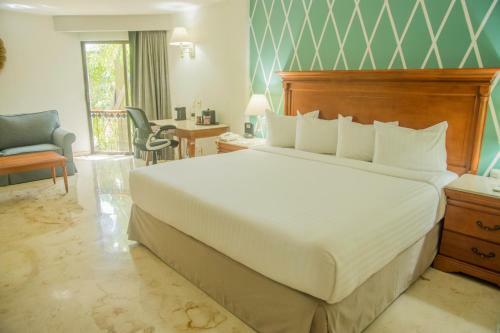 Capital Plaza Hotel