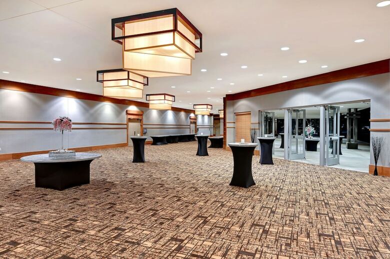 Hotel Doubletree By Hilton Phoenix- Tempe