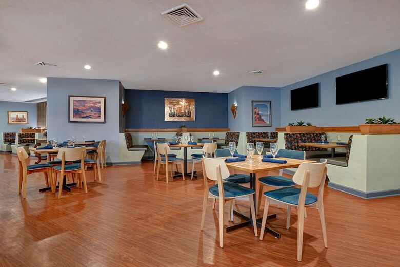 Hotel Doubletree By Hilton Phoenix- Tempe