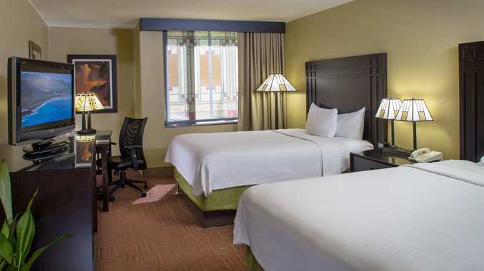 Hotel Doubletree By Hilton Phoenix- Tempe
