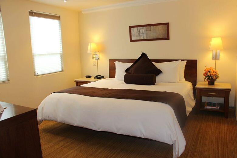 Hotel Suites Obelisk