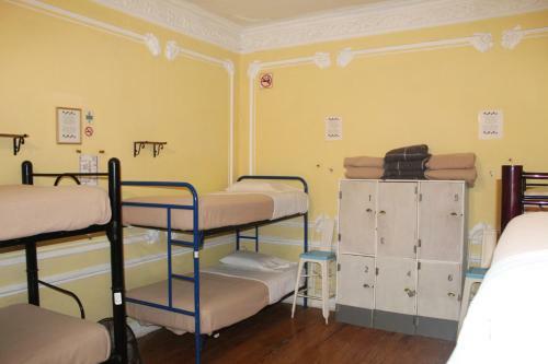 Hostel Home
