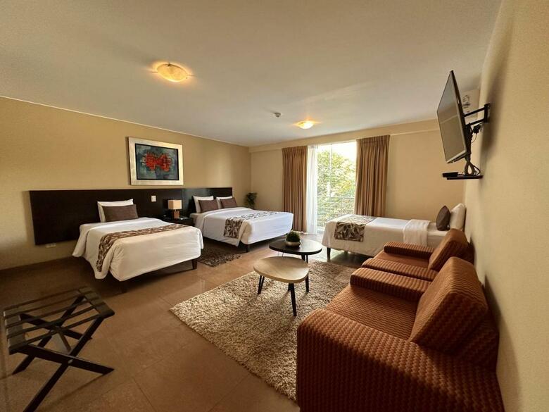 Hotel El Tambo 1