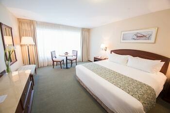 Aparthotel Los Tallanes Hotel & Suites