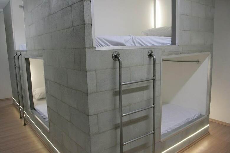Viva Hostel Design