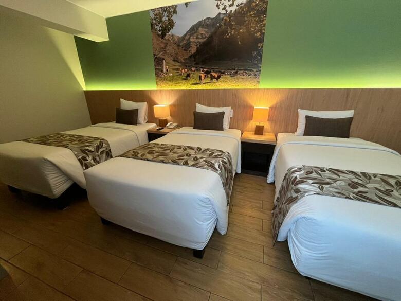 Hotel El Tambo 2