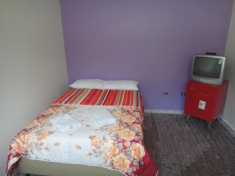 Hostal Pousada West