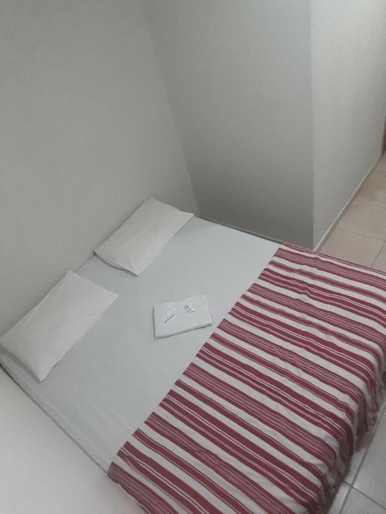 Hostal Pousada West