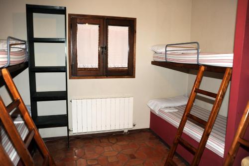 Hostal Albergue Rural De Guara