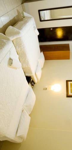 Rivera Del Rio Hotel