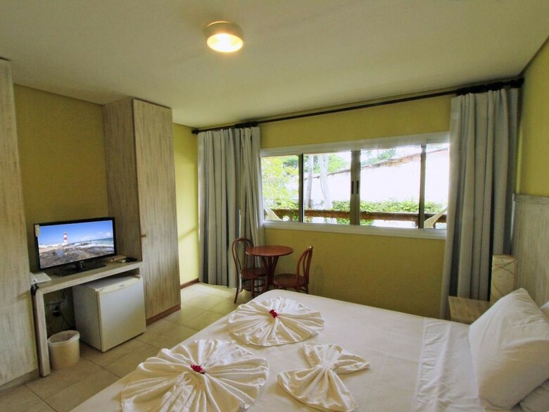 Hostal Farol De Itapu� Praia Hotel