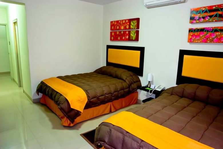 Hotel Intiotel