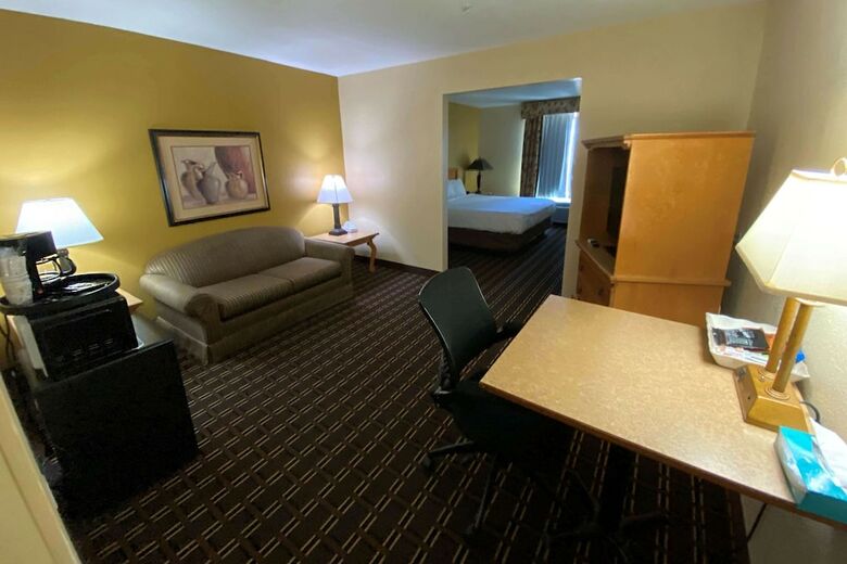 The Tombstone Grand Hotel