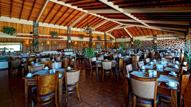 Hotel El Establo