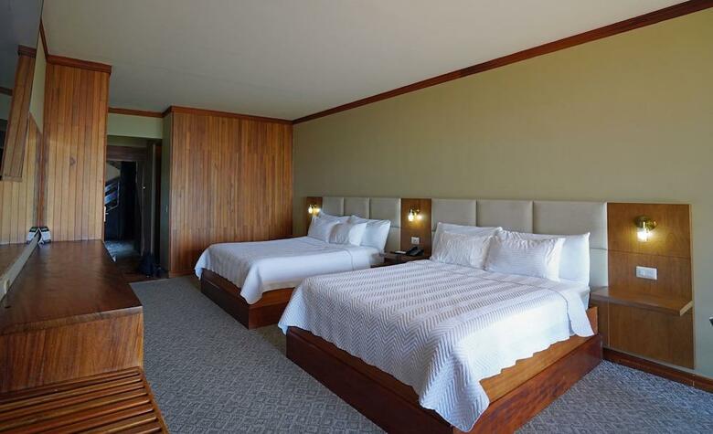 Hotel El Establo