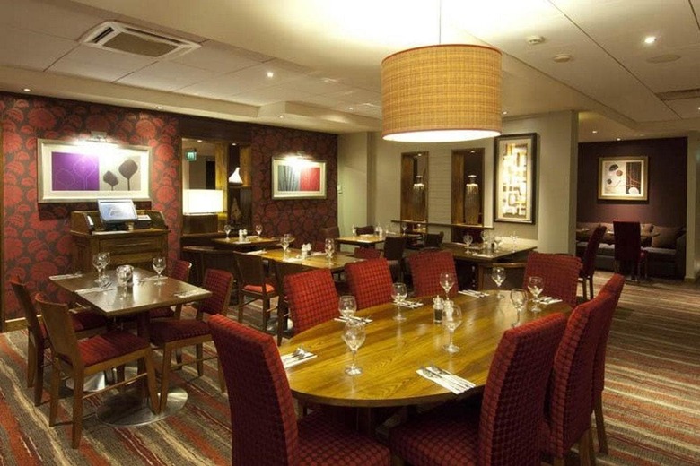 Hotel Premier Inn Bath Road