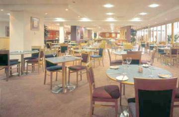 Hotel Premier Inn Bath Road