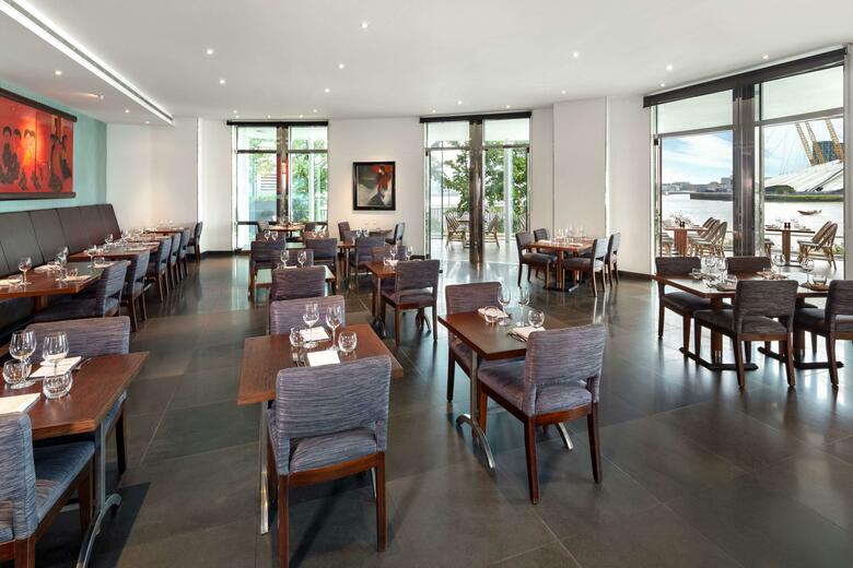 Hotel Radisson Blu Edwardian New Providence Wharf