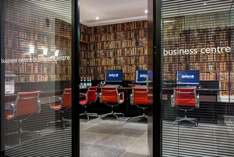 Hotel Radisson Blu Edwardian New Providence Wharf