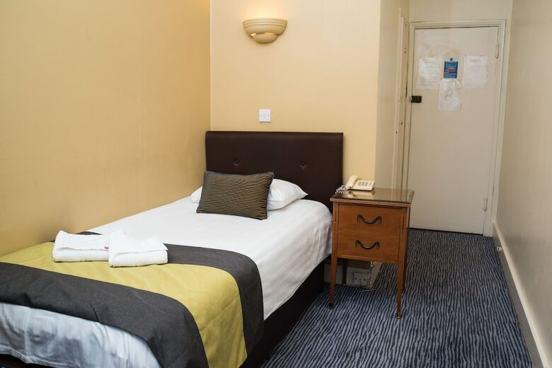 Rose Court Hotel