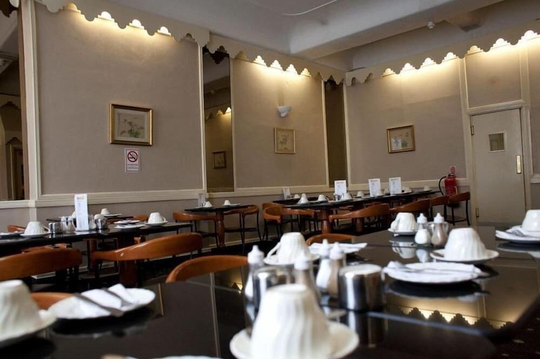 Rose Court Hotel