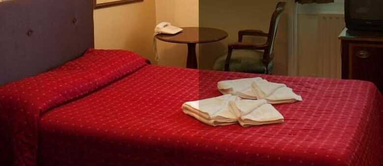 Rose Court Hotel