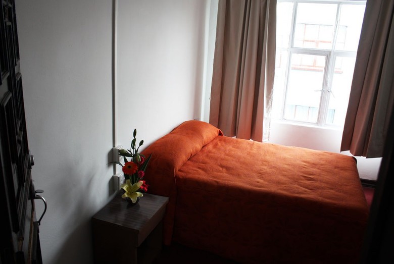 Hotel Virreyes