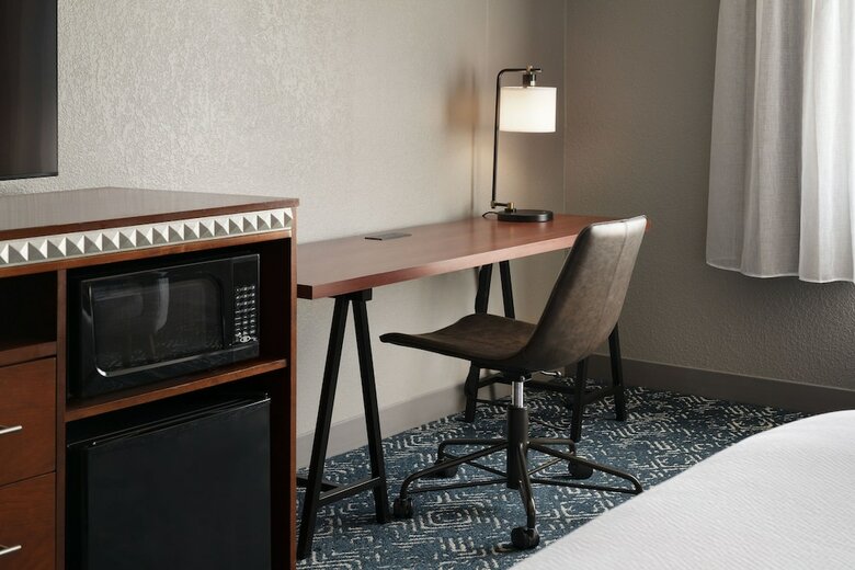 Hotel Four Points By Sheraton Tucson Airport
